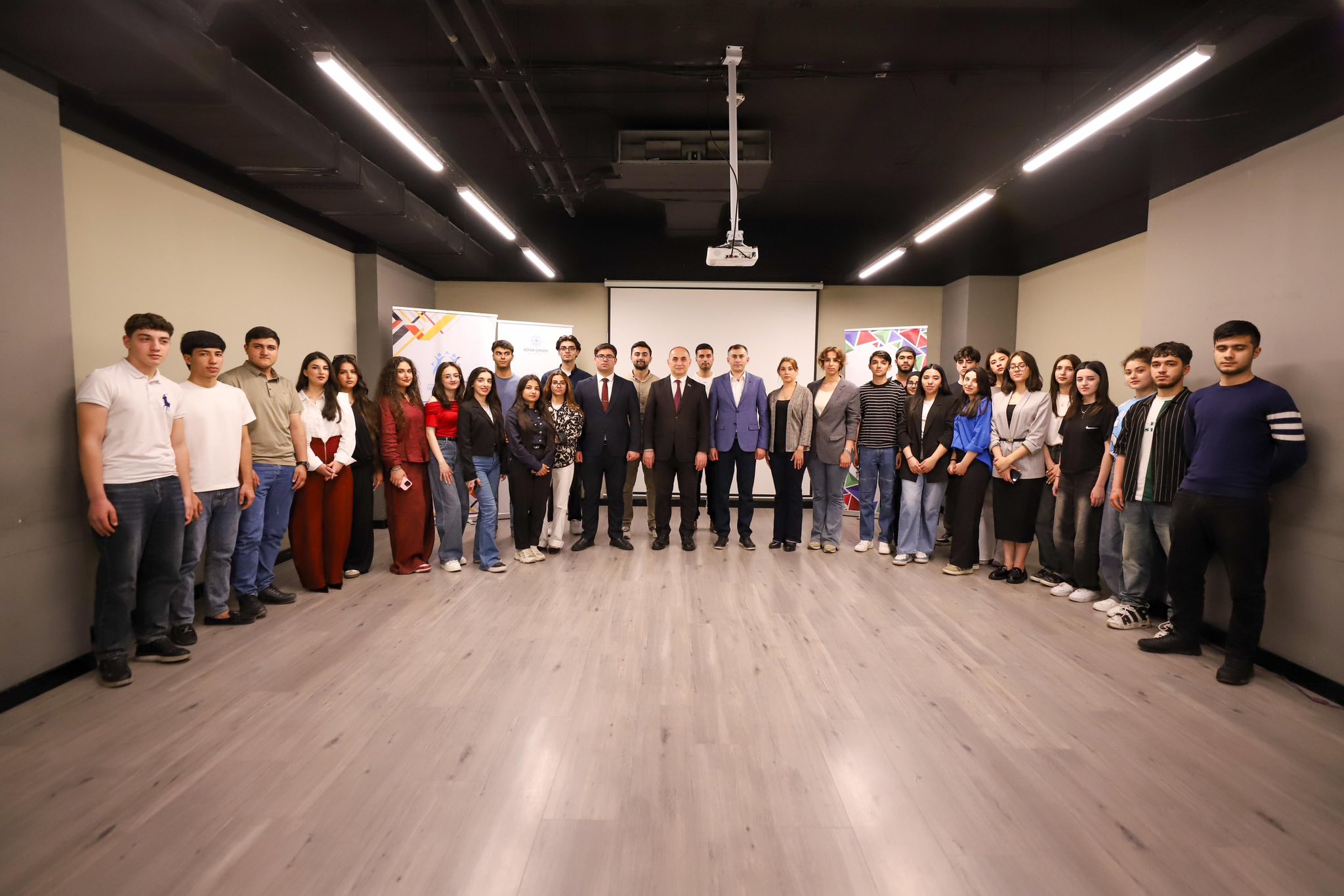 Heydər Əliyevin doğum gününə həsr olunmuş "Ulu Öndərin Yolunda: Güclü Gənclik, Güclü Vətən" adlı tədbir keçirildi.